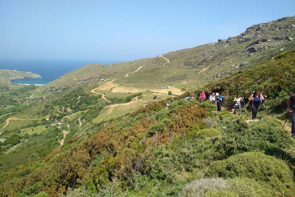 Hiking-to-Achla-beach-Andros