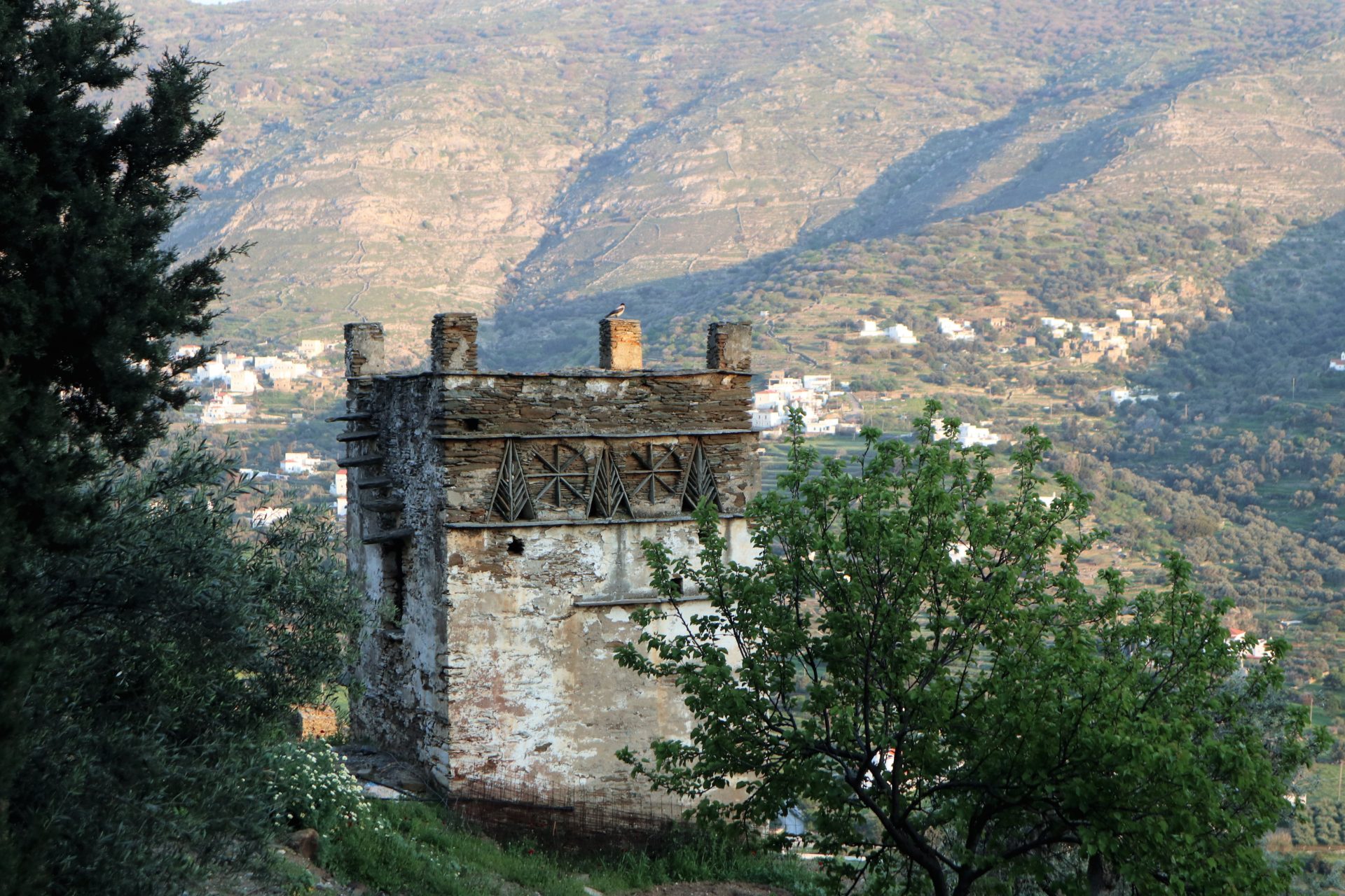 Pigeon Towers Andros Korthi
