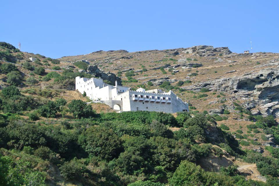 Walking daily tours in Cyclades