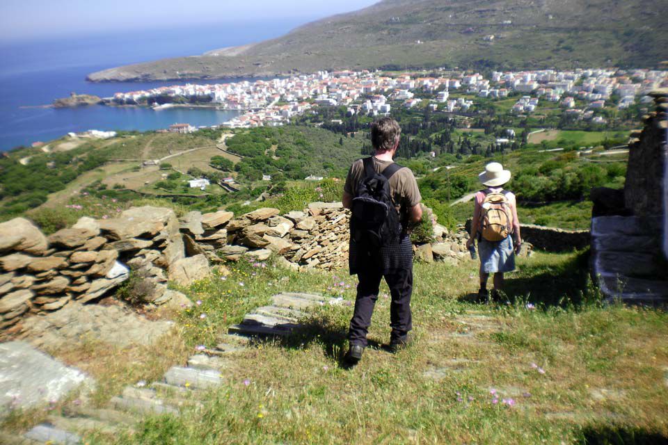 Walking tours in Cyclades