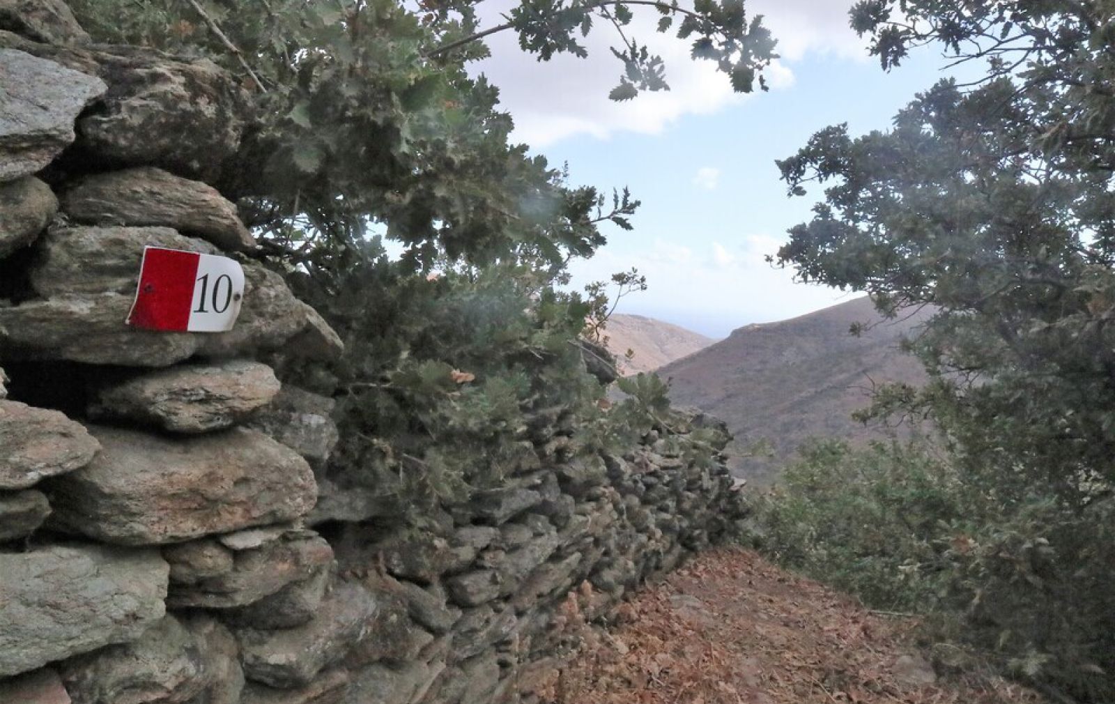 Kea Walking Tours Cyclades
